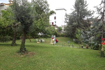 Children's play area - outdoor