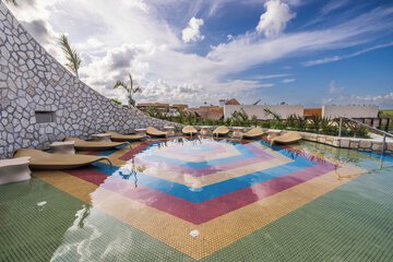 Rooftop pool