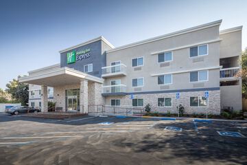 Holiday Inn Express Sunnyvale Silicon Valley