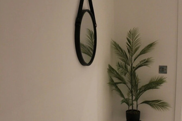 hotel_rooms