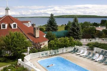 Mission Point Resort