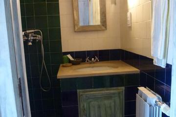 Photo 46