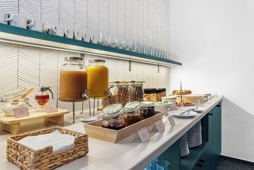 Breakfast buffet