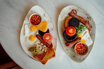 Breakfast meal