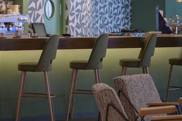 Coffee shop