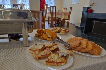 Breakfast meal