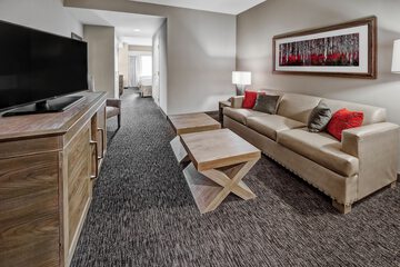Room 9 of 43