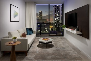 Room 42 of 80