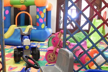 Children's play area - indoor