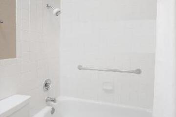 Room 18 of 24
