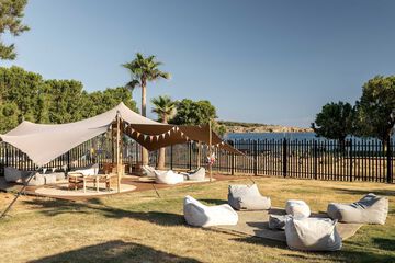 Children's play area - outdoor