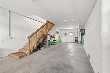 Photo 37