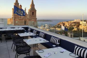 Rooftop terrace