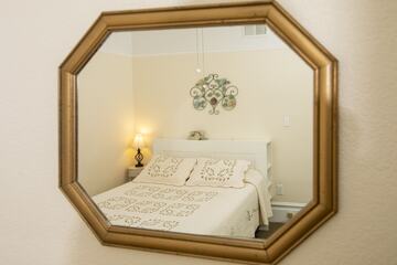 Room 33 of 116