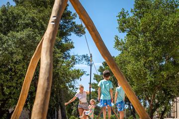 Children's play area - outdoor