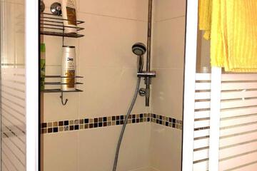 Photo 51