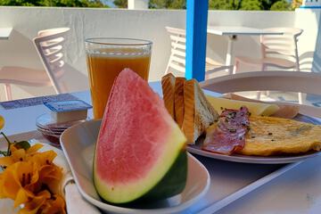 Breakfast meal