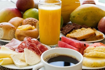 Breakfast meal