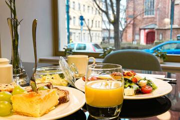 Breakfast meal