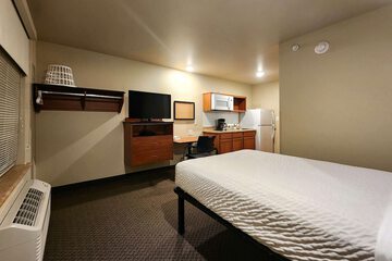 Room 36 of 48