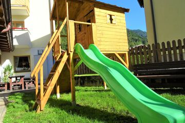 Children's play area - outdoor