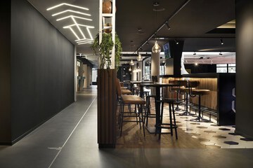 Sports bar