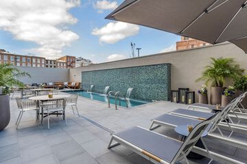 Sundeck