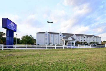 Americas Best Value Inn & Suites Jackson TN