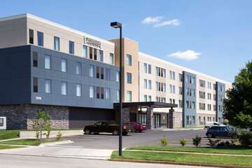 Staybridge Suites Lexington S Medical Center Area by IHG