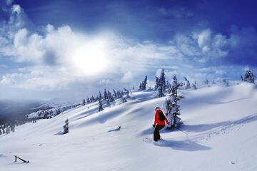 Skiing