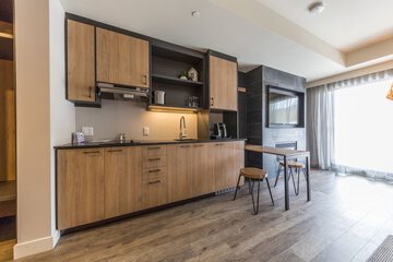 Private kitchenette