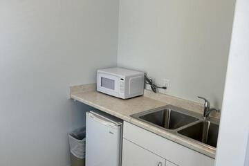 Photo 33