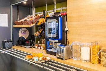 Breakfast buffet