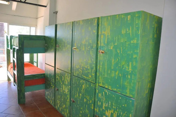hotel_rooms