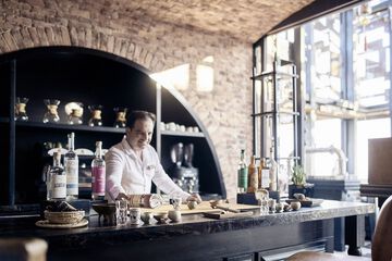 Tasting room