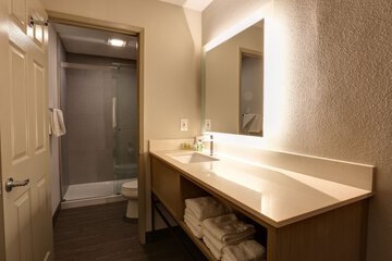 Bathroom amenities