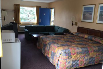 Room 11 of 19