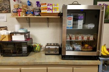 Breakfast area