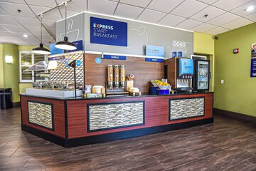 Breakfast/Coffee Service 100 of 113