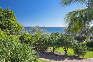 Beach/ocean view