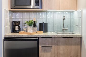 Private kitchenette