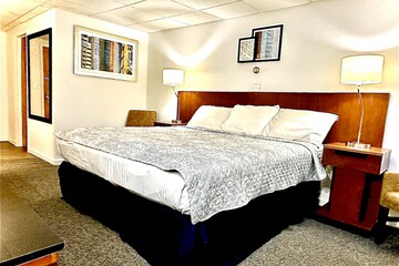 Budget Inn