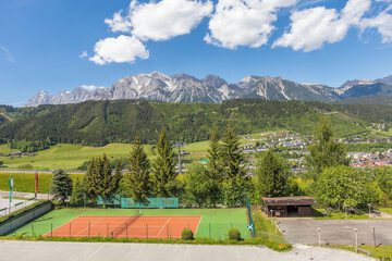 Tennis court
