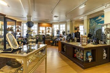 Gift shop