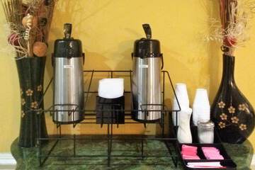 Breakfast/Coffee Service 36 of 38