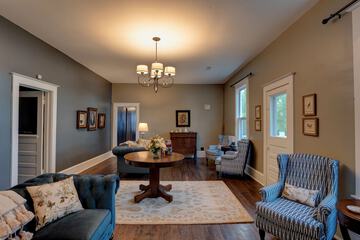 Hotel Interior 9 of 43