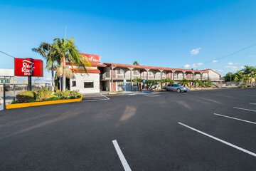 Hotel 5 of 32