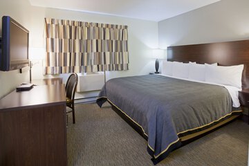 Room 17 of 32