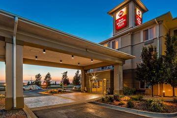 Best Western Plus Frontier Inn