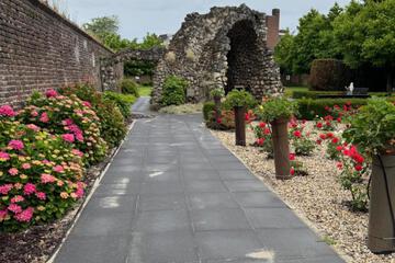 Photo 42